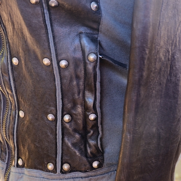 Unique Italian Leather Jacket like new - Picture 6 of 7
